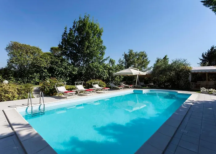 Tramonto Luxury With Private Swimming Pool