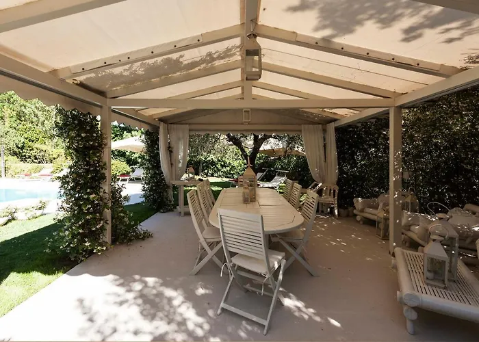 Tramonto Luxury With Private Swimming Pool דירה *