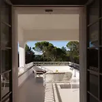 Tramonto Luxury With Private Swimming Pool شقة